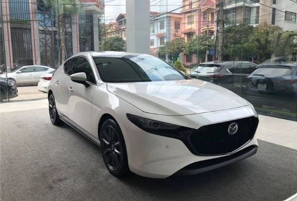 Đánh giá xe Mazda 3 20 AT skyactiv màu trắng cũ số tự động sản xuất 2015  full options 80179 Mr Điệp Ô Tô Việt Hàn Blog MuaBanNhanh 07042018  095107