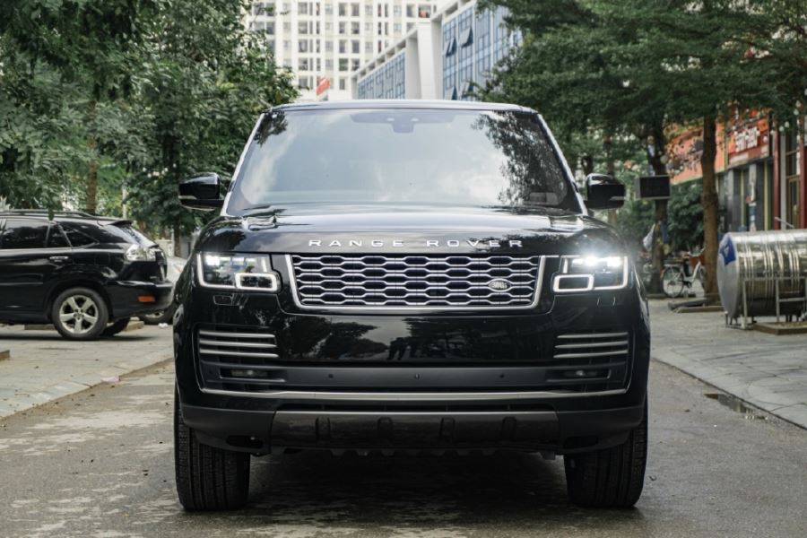 Cận cảnh Range Rover Autobiography LWB Black Pack hơn 13 tỷ tại HN