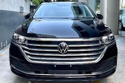 Volkswagen Viloran  Premium-Màu đen