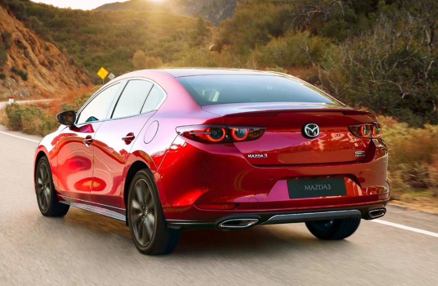 Mazda 3 1.5 Luxury - KHUYẾN MÃI HOT